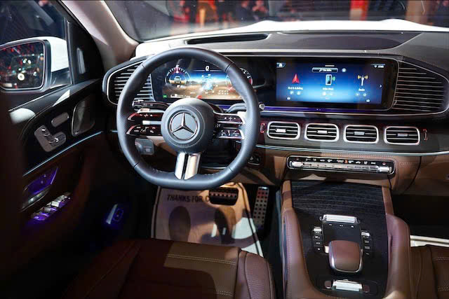 z7713943168657 2a3e06eb1effd93fd30d51329253c561 Mercedes-Benz GLS 450 – Định nghĩa mới của SUV hạng sang