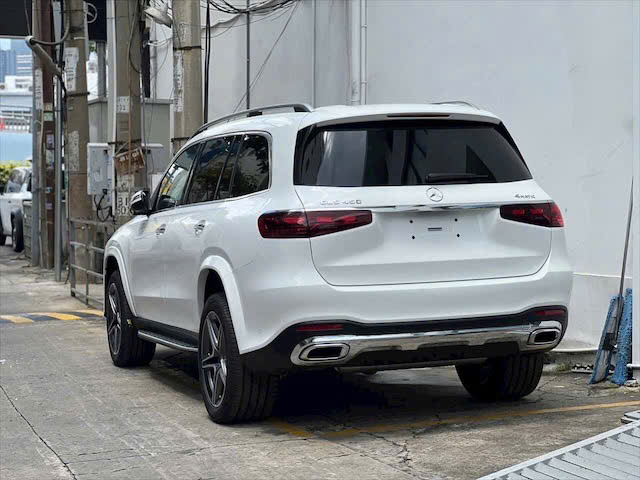 z7713943197080 1a6bec7233d242369932ba8350cce893 Mercedes-Benz GLS 450 – Định nghĩa mới của SUV hạng sang