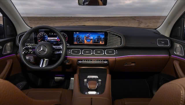 z7713943248911 49017ddca2607eba9506d339ea2a792d Mercedes-Benz GLS 450 – Định nghĩa mới của SUV hạng sang