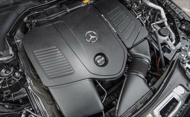 z7720127205680 44e4f5f53dc4f34c415ec4e9893be437 Mercedes C200 Avantgarde : Đánh giá chi tiết từ thiết kế đến vận hành