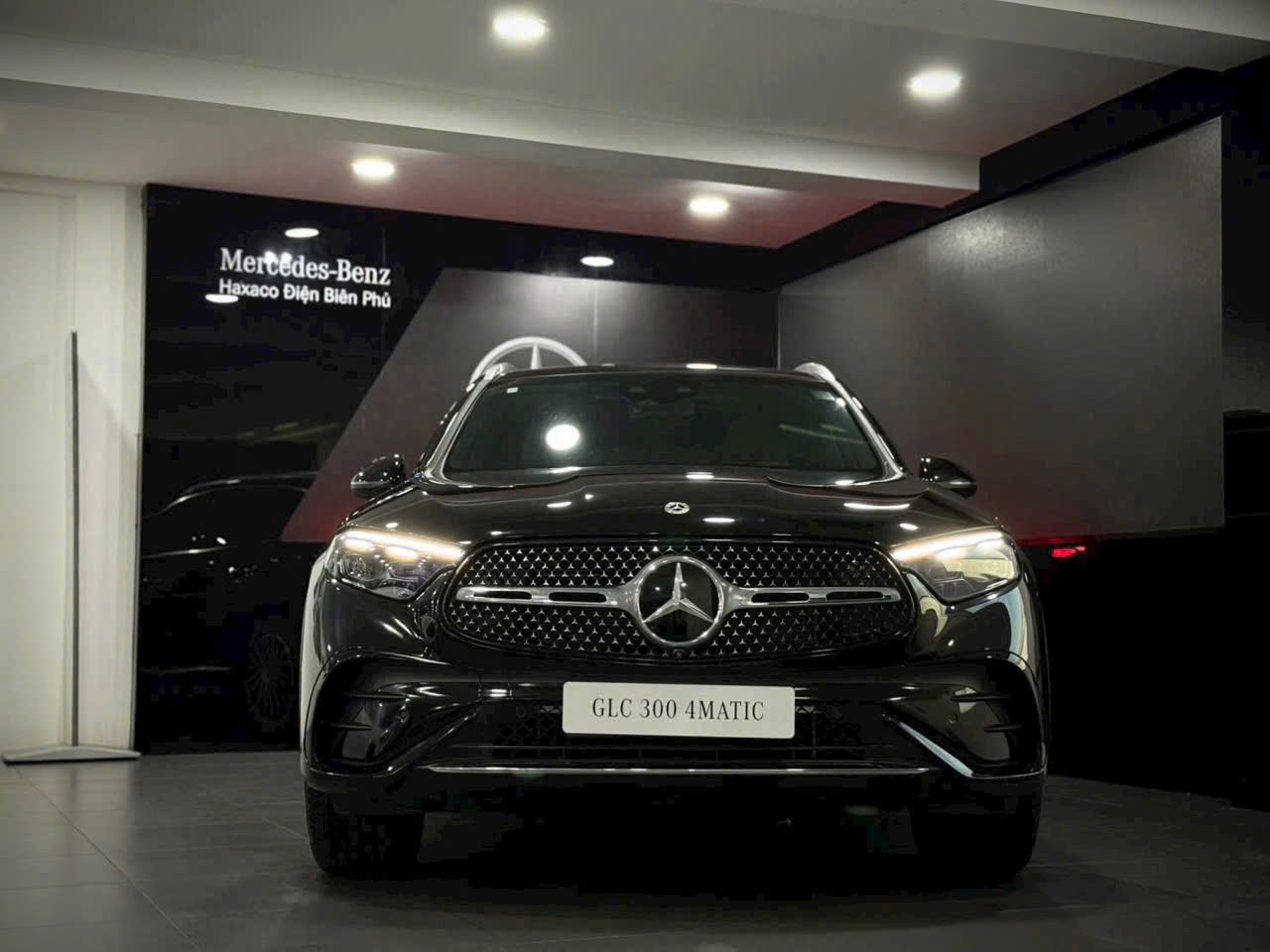 Giá xe Mercedes Benz GLC 300 và thông số trang bị 29 Giá xe Mercedes Benz GLC 300 và thông số trang bị 1787649387870 2380296568640103071 2380296568640103071 2c47f3fce6062e8fda4736d1efaa9cc2 Giá xe Mercedes Benz GLC 300 và thông số trang bị